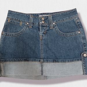 Houston slim fit Denim mini skirt. 3. Like new